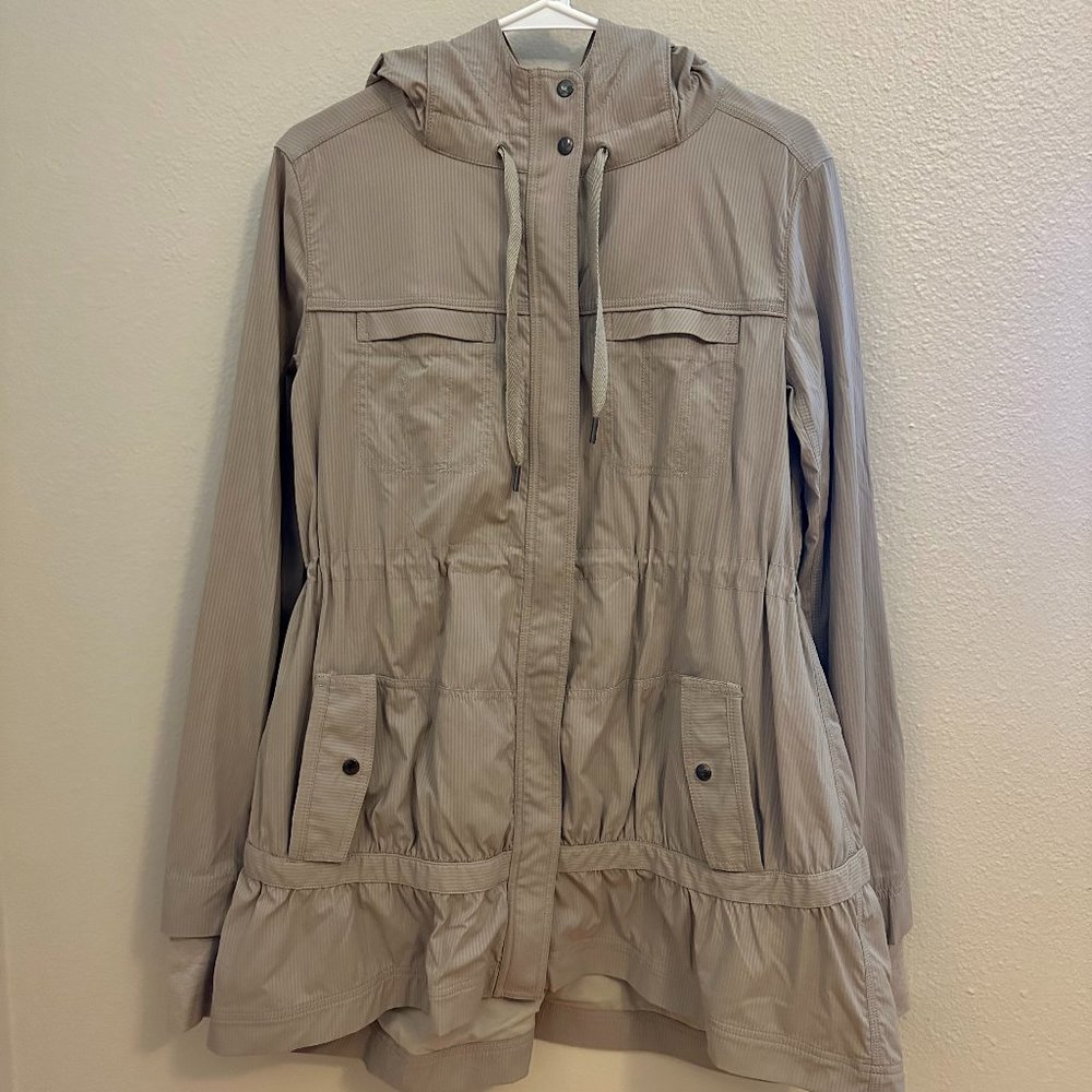 Lululemon Jacket, Size 6, Gray/Tan